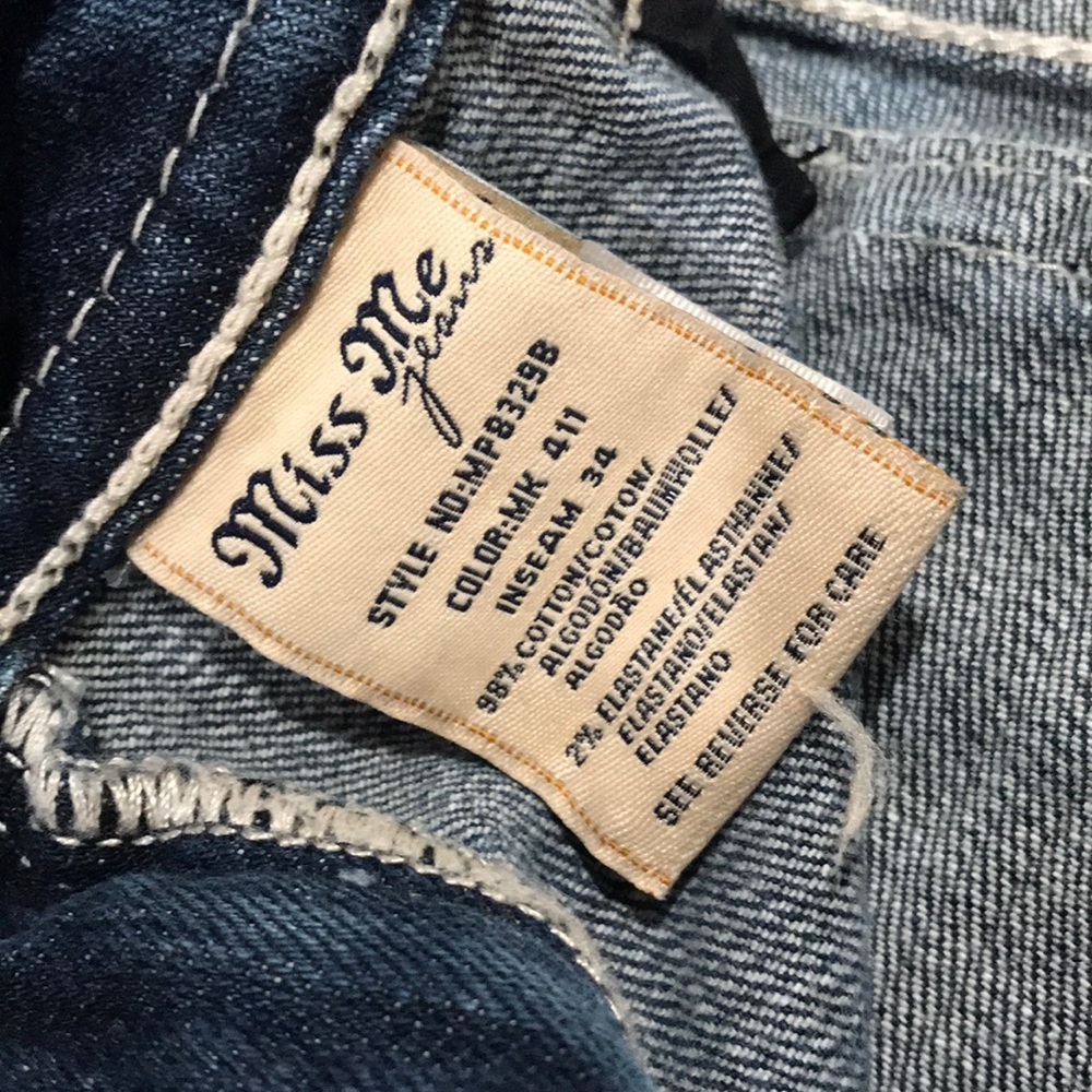 Miss Me Jeans - Picture 3 of 5